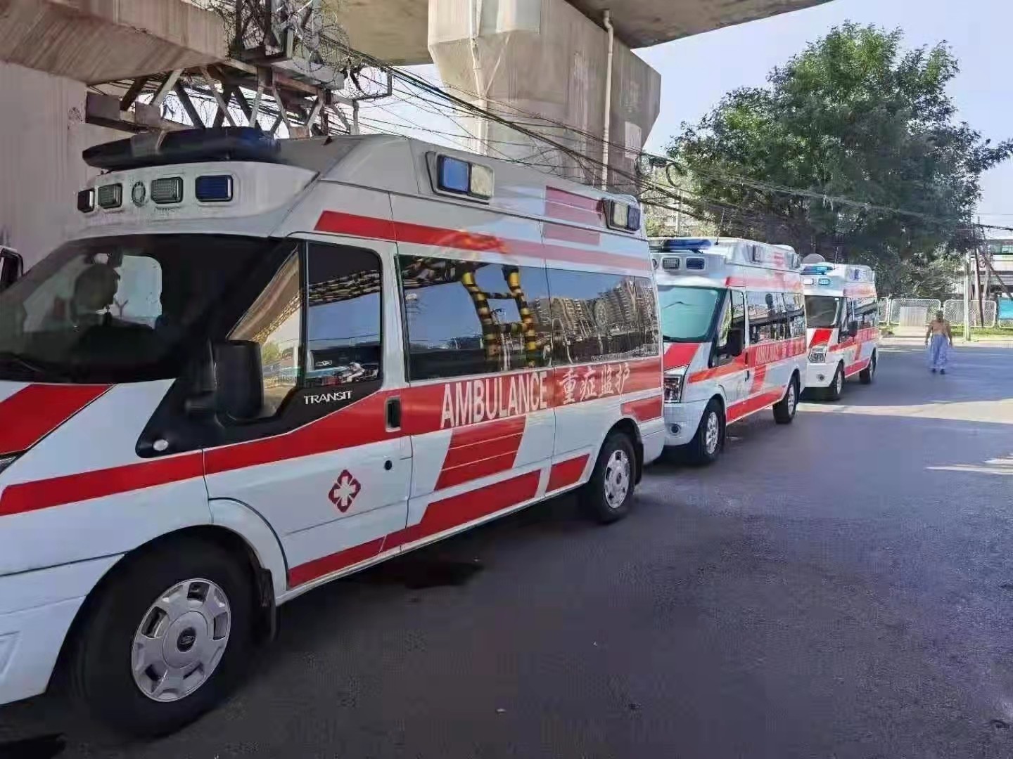 仪陇县救护车出租